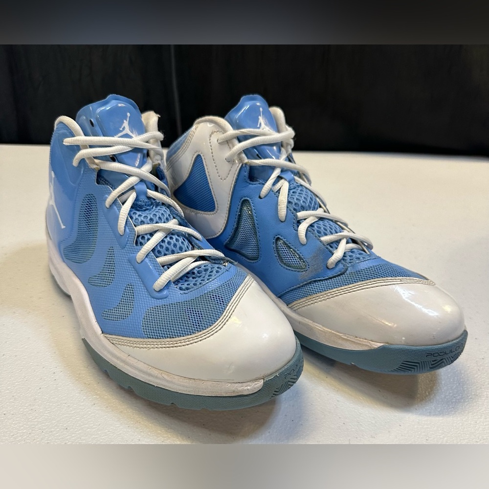 Jordan Play In These II University Blue White Sneakers 510581-400 Mens 8.5